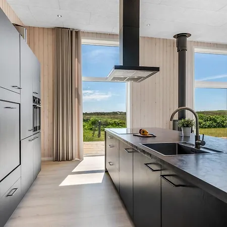 Vakantiehuis Marius - 400m From The Sea By Interhome *