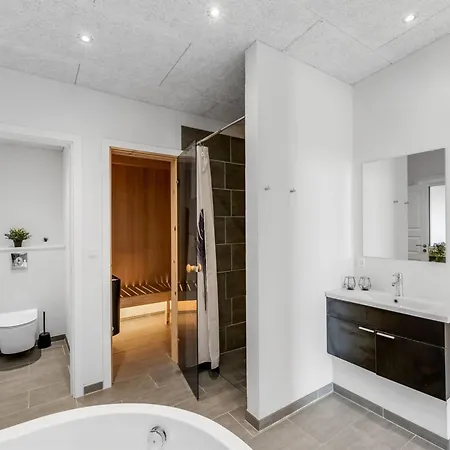 Vakantiehuis Marius - 400m From The Sea By Interhome Bjerregård